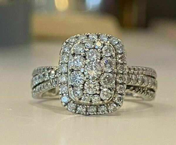 1.5 ct Lab Grown Diamond Cluster Ring