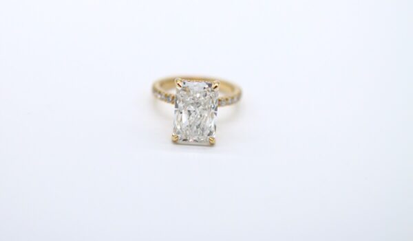 3 ct Lab Grown Emerald Accented With Solitaire Diamond Ring