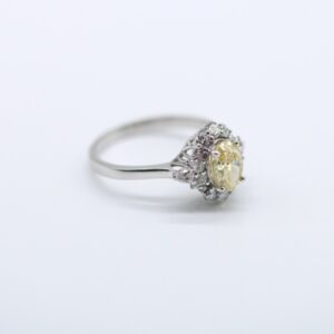 2.14 ct Lab Grown Accented With Solitaire Diamond Ring - Image 5