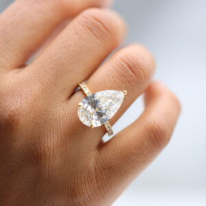 3.20 ct Lab Grown Pear Cut Accented With Solitaire Diamond Ring - Image 10